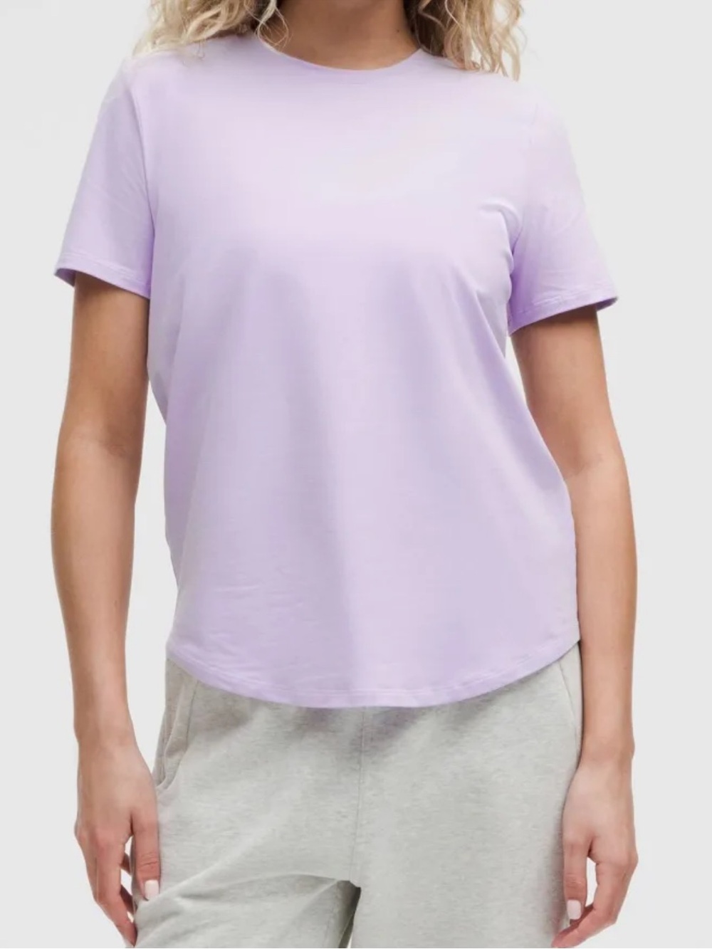 Lululemon Love Crewneck Tee short sleeve in lilac ether